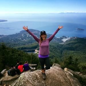 Meet your Posher, Christina